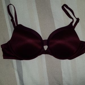 Victoria's Secret 36B bra washed but never worn